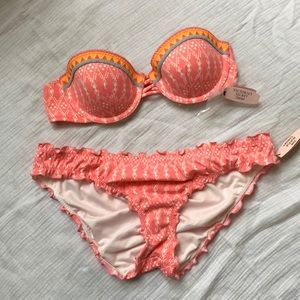 NWT Victoria’s Secret bikini